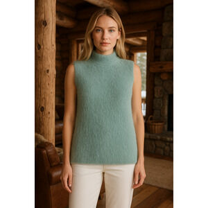 Anthropologie Bailey/44 womens faux fur sweater sage green Size XL Quiet Luxury